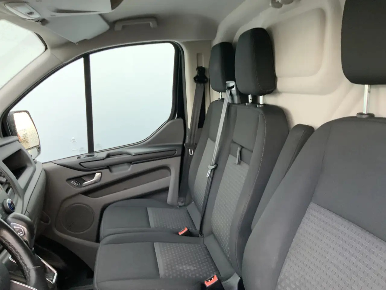 Ford Transit Custom 280 2.0 TDCI L1H1 Automaat Dub Schuifdeur Side Bar - Panel van: picture 4 Ford Transit Custom 280 2.0 TDCI L1H1 Automaat Dub Schuifdeur Side Bar - Panel van: picture 4