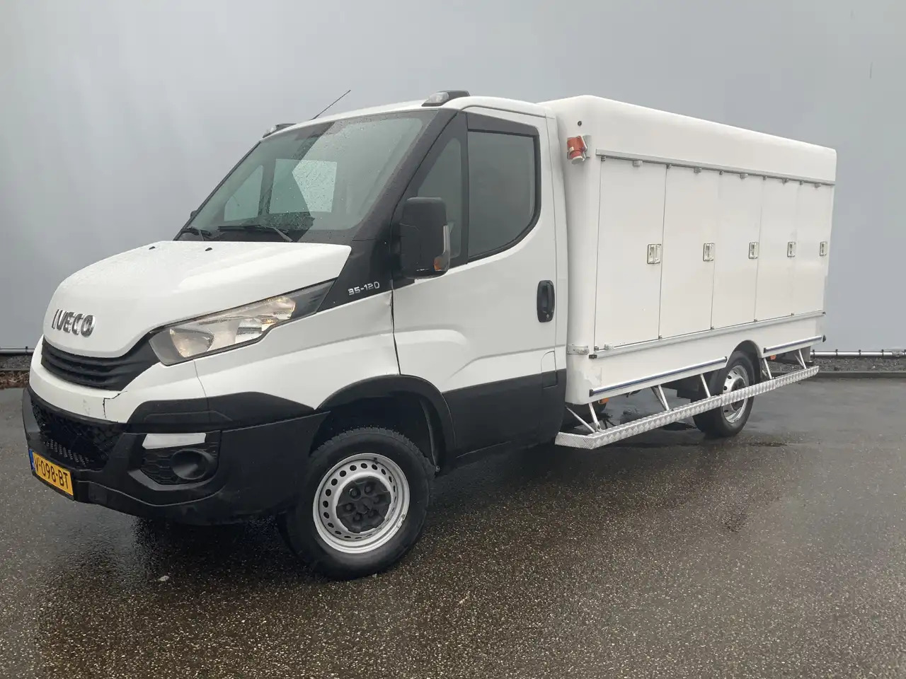 Iveco Daily 35S12 2.3 345 VriesAuto 10 deuren _40 gr onder 0, - Other machinery: picture 1 Iveco Daily 35S12 2.3 345 VriesAuto 10 deuren _40 gr onder 0, - Other machinery: picture 1