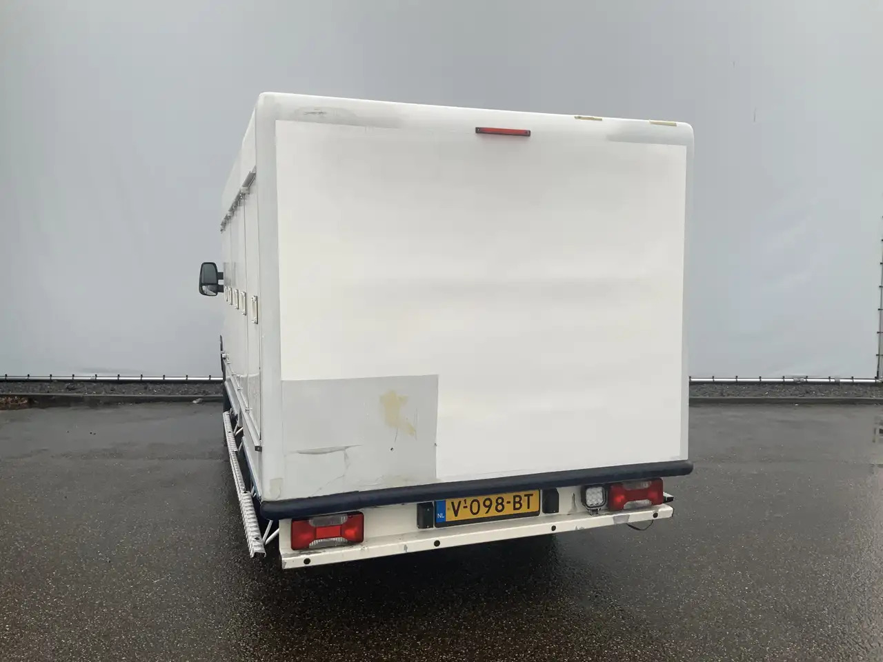 Iveco Daily 35S12 2.3 345 VriesAuto 10 deuren _40 gr onder 0, - Other machinery: picture 2 Iveco Daily 35S12 2.3 345 VriesAuto 10 deuren _40 gr onder 0, - Other machinery: picture 2