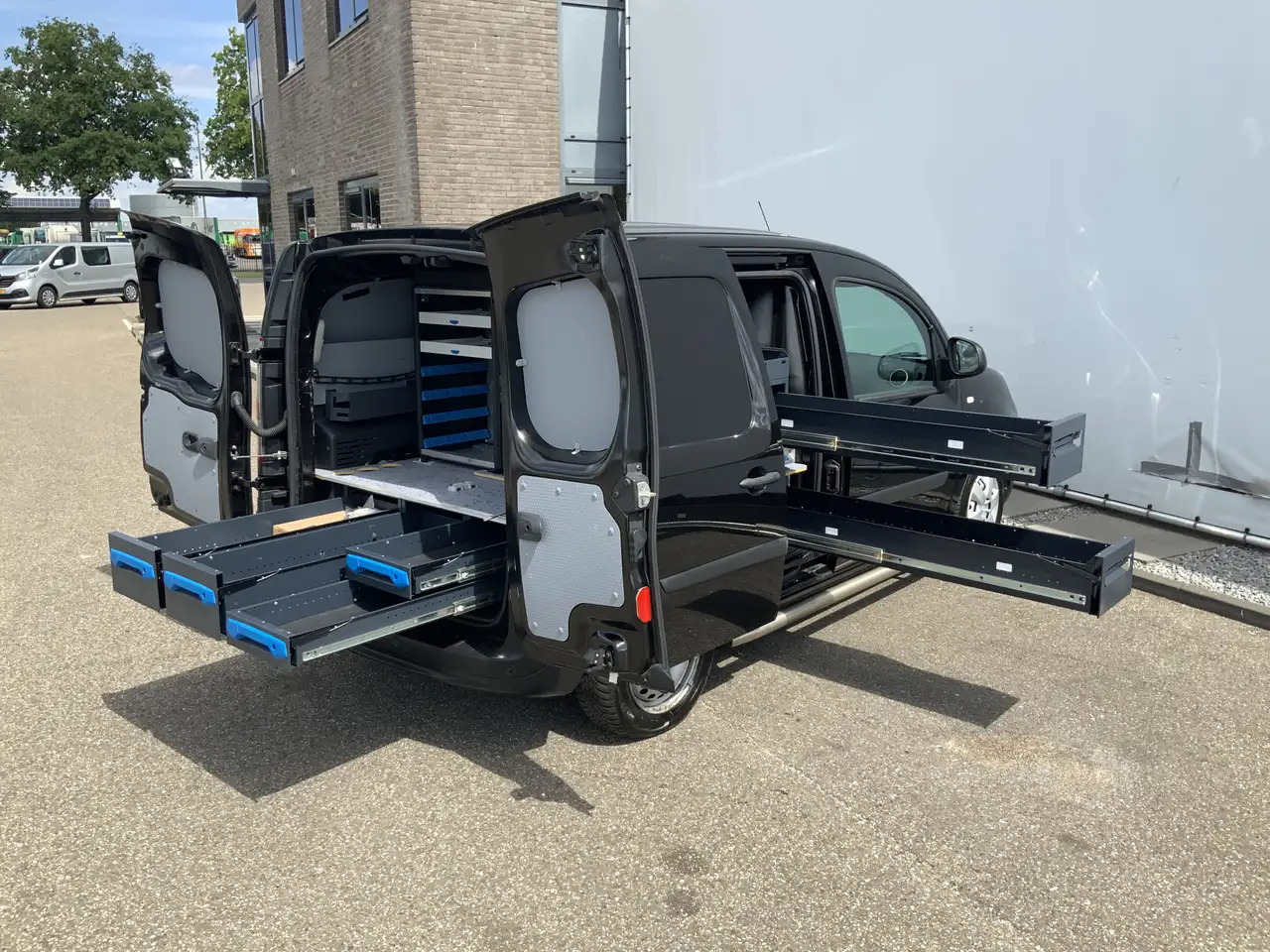 Renault Kangoo 1.5 dCi 90 Energy Comfort Plus .Sortimo Kasten Com - Other machinery: picture 4 Renault Kangoo 1.5 dCi 90 Energy Comfort Plus .Sortimo Kasten Com - Other machinery: picture 4