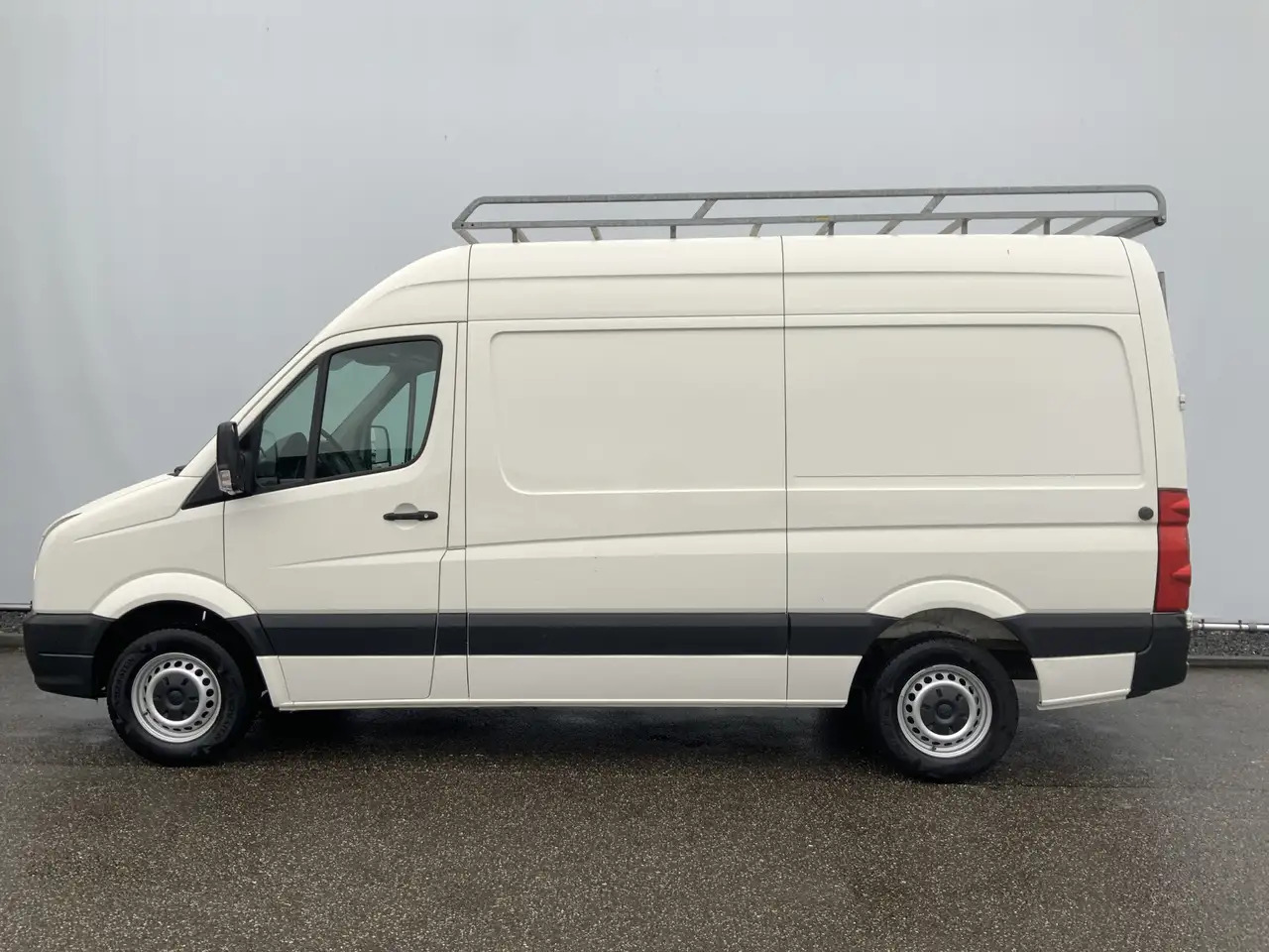 Volkswagen Crafter 50 2.5 TDI L2H2 Airco 3 Zits Imperiaal&Trap Trekha - Other machinery: picture 3 Volkswagen Crafter 50 2.5 TDI L2H2 Airco 3 Zits Imperiaal&Trap Trekha - Other machinery: picture 3