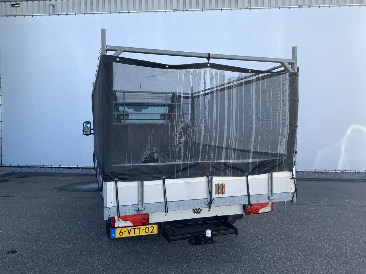 Volkswagen Crafter 50 2.0 TDI L2H1Pick Up Airco Cruise Trekhaak 3500 - Flatbed van: picture 2 Volkswagen Crafter 50 2.0 TDI L2H1Pick Up Airco Cruise Trekhaak 3500 - Flatbed van: picture 2