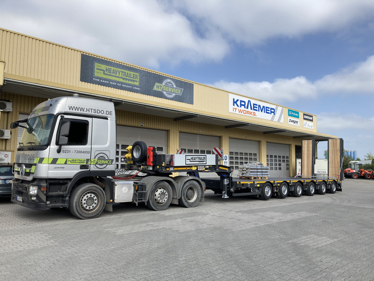 FAYMONVILLE 6-Achs-Tele-Semi mit PA-X Achssystem - Low loader semi-trailer: picture 1 FAYMONVILLE 6-Achs-Tele-Semi mit PA-X Achssystem - Low loader semi-trailer: picture 1