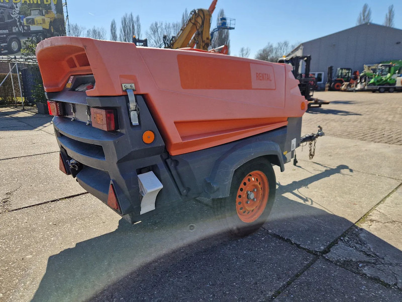 Atlas-Copco XAS57 in zeer nette staat - Air compressor: picture 4 Atlas-Copco XAS57 in zeer nette staat - Air compressor: picture 4