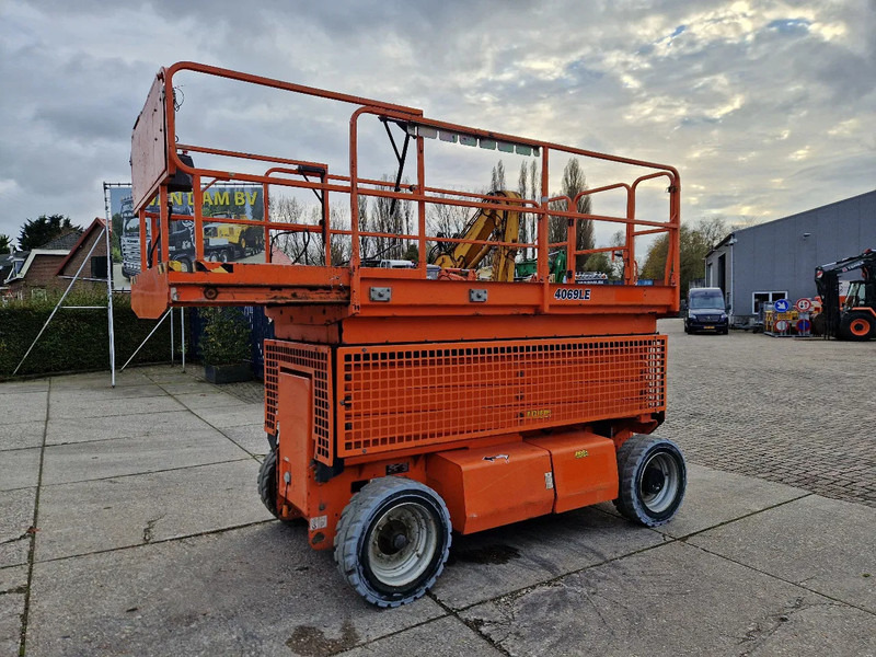 Scissor lift JLG 4069LE met maar 419 uur: picture 1
