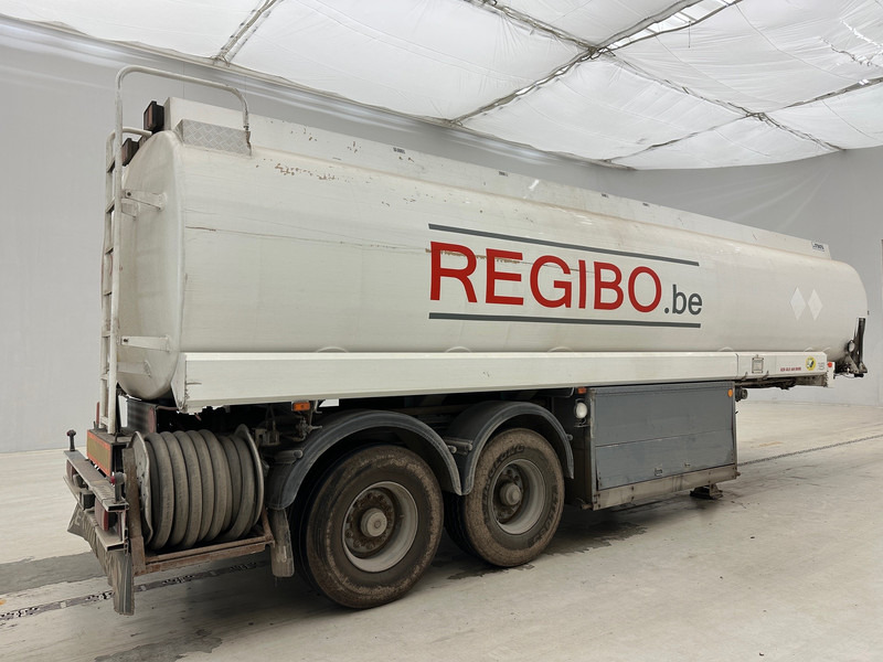 EKW Tank 32000 L - Tank semi-trailer: picture 5 EKW Tank 32000 L - Tank semi-trailer: picture 5