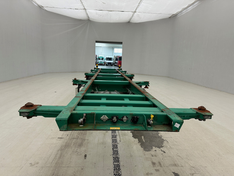 Fruehauf Skelet 2 x 20-40 ft - Container transporter/ Swap body semi-trailer: picture 2 Fruehauf Skelet 2 x 20-40 ft - Container transporter/ Swap body semi-trailer: picture 2