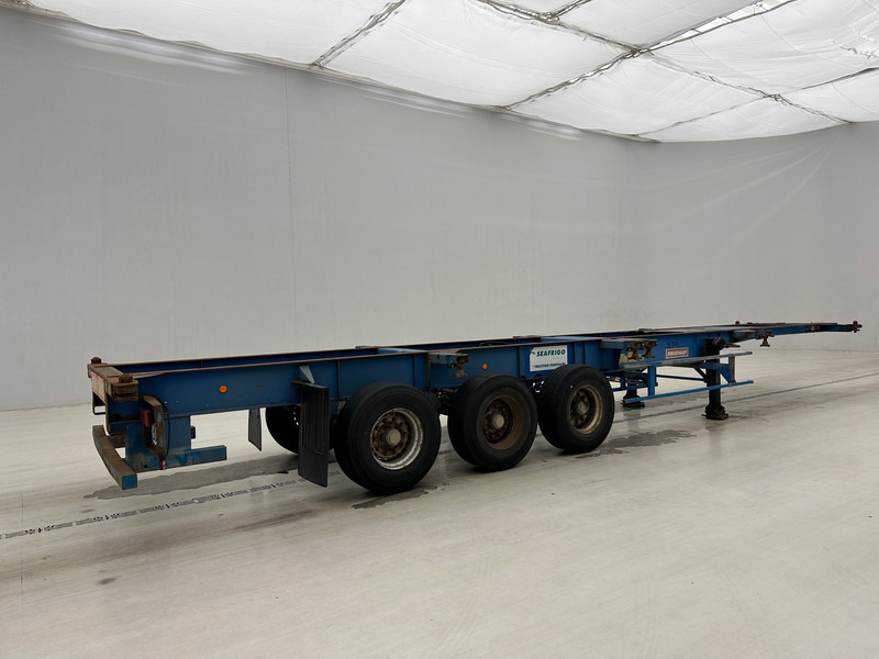 Fruehauf Skelet 2 x 20-40 ft* - Container transporter/ Swap body semi-trailer: picture 4 Fruehauf Skelet 2 x 20-40 ft* - Container transporter/ Swap body semi-trailer: picture 4