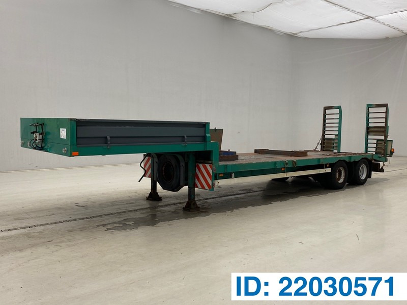 Kaiser Low bed trailer - Low loader semi-trailer: picture 1 Kaiser Low bed trailer - Low loader semi-trailer: picture 1