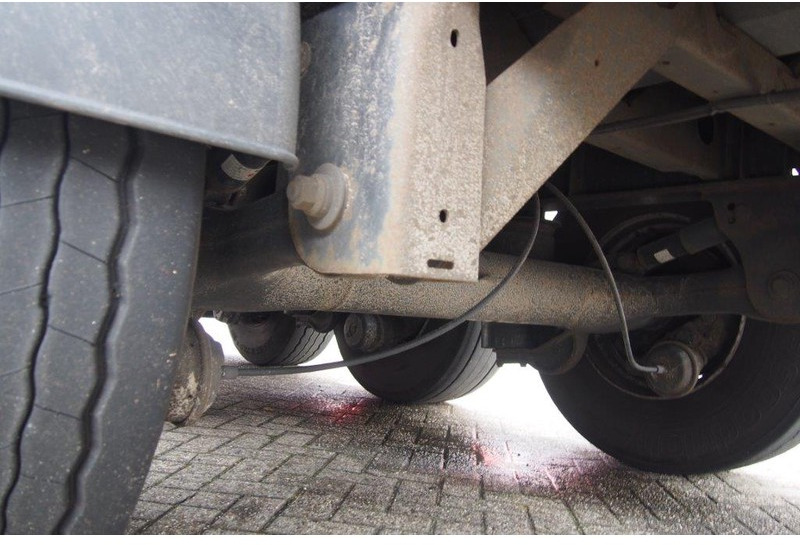 Curtainsider semi-trailer Kögel Tautliner coil: picture 13