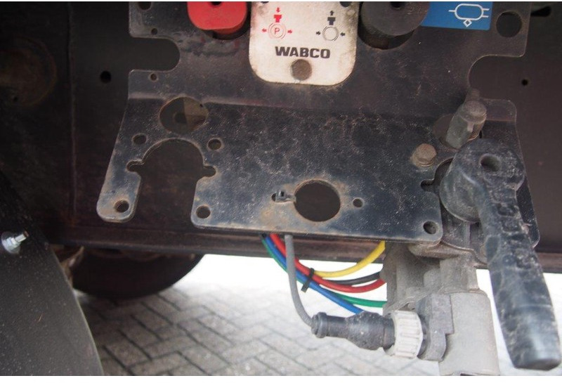 Curtainsider semi-trailer Kögel Tautliner coil: picture 10