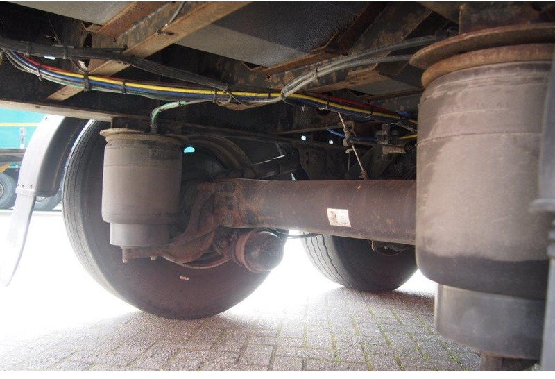 Curtainsider semi-trailer Kögel Tautliner coil: picture 7