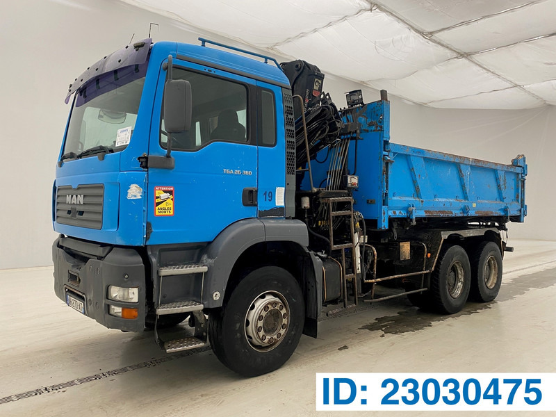 MAN TGA 26.363 - 6x4 - Tipper, Crane truck: picture 1 MAN TGA 26.363 - 6x4 - Tipper, Crane truck: picture 1