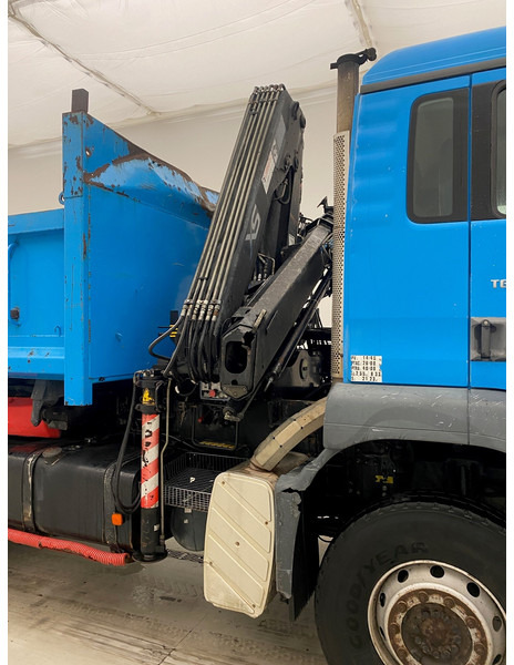 MAN TGA 26.363 - 6x4 - Tipper, Crane truck: picture 4 MAN TGA 26.363 - 6x4 - Tipper, Crane truck: picture 4