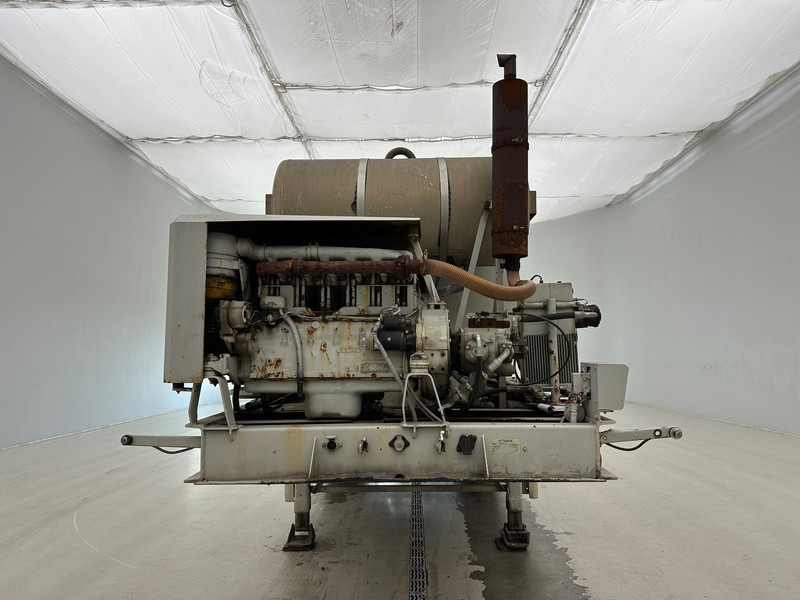 MOL Mixer 10 cub - Concrete mixer semi-trailer: picture 2 MOL Mixer 10 cub - Concrete mixer semi-trailer: picture 2