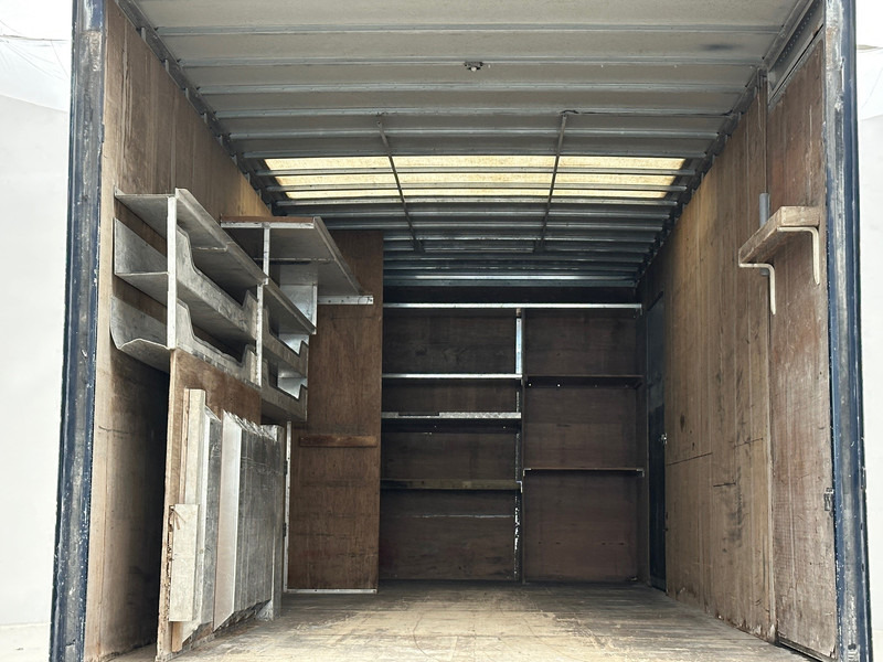 Box truck Mercedes-Benz Atego 1218: picture 11