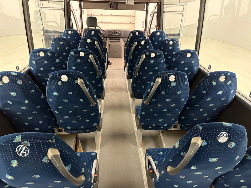 Minibus, Passenger van Mercedes-Benz Vario 813: picture 12