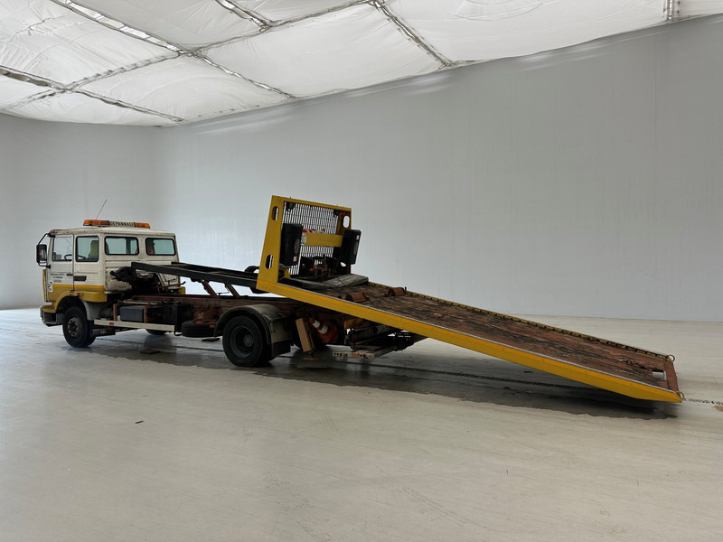 Renault Midliner 230* - Autotransporter truck: picture 4 Renault Midliner 230* - Autotransporter truck: picture 4