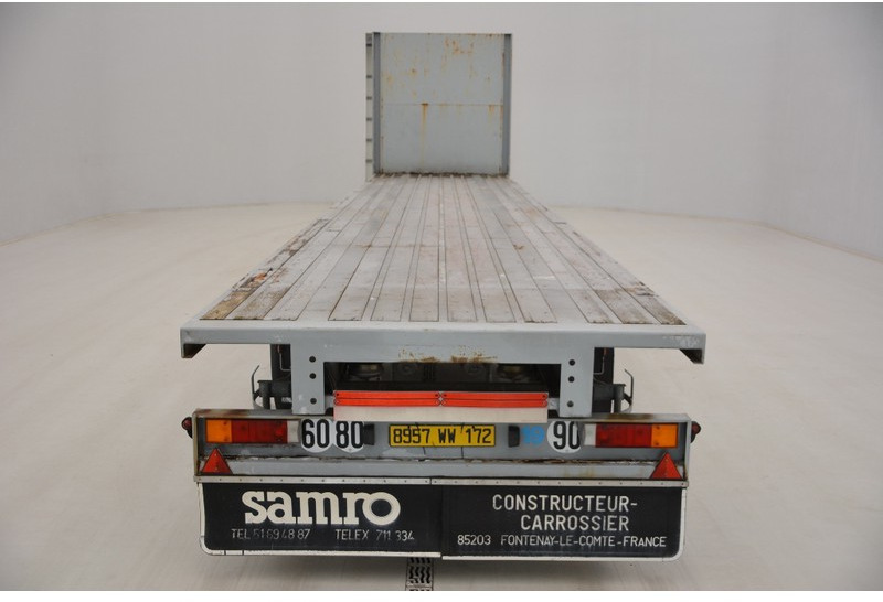 Dropside/ Flatbed semi-trailer Samro Plateau: picture 6
