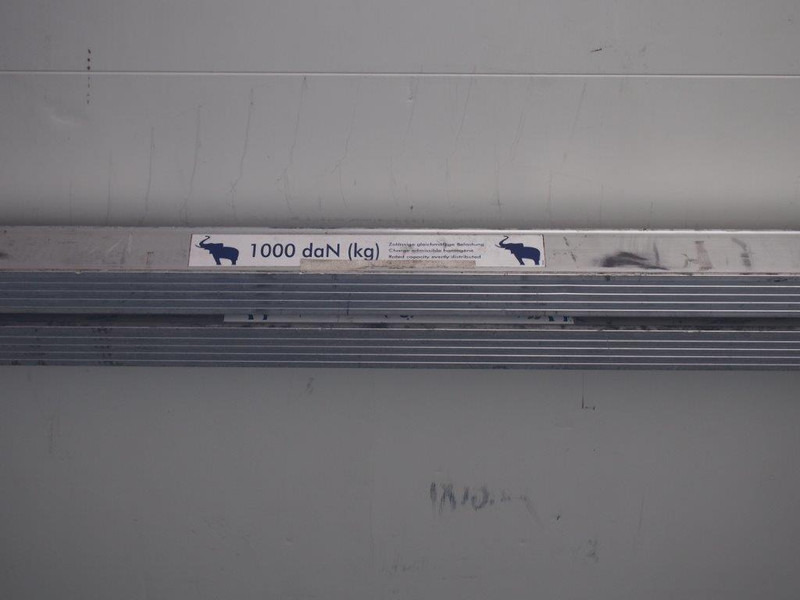 Closed box semi-trailer Schmitz Cargobull Closed box: picture 15