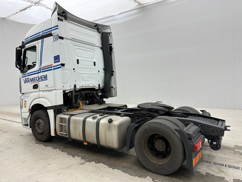 Tractor unit Mercedes-Benz Actros 1842: picture 7