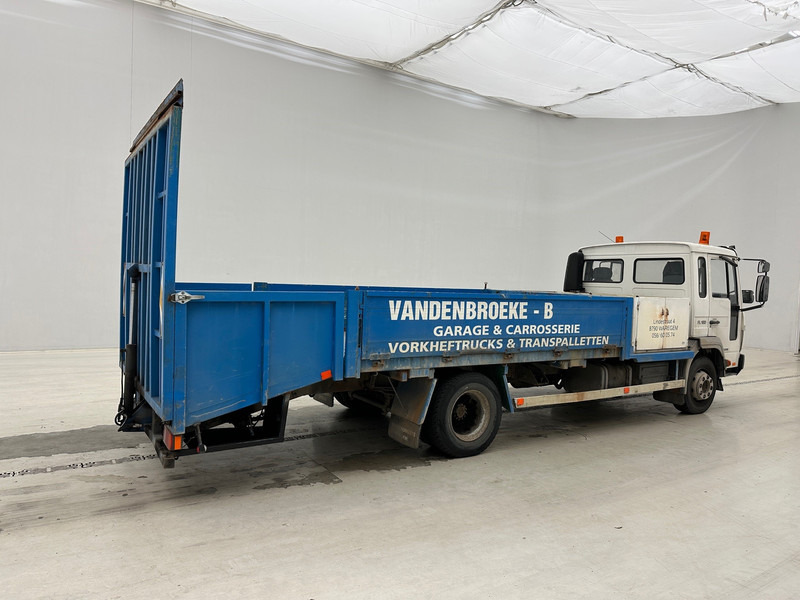 Volvo FL 180 - Tipper: picture 4 Volvo FL 180 - Tipper: picture 4