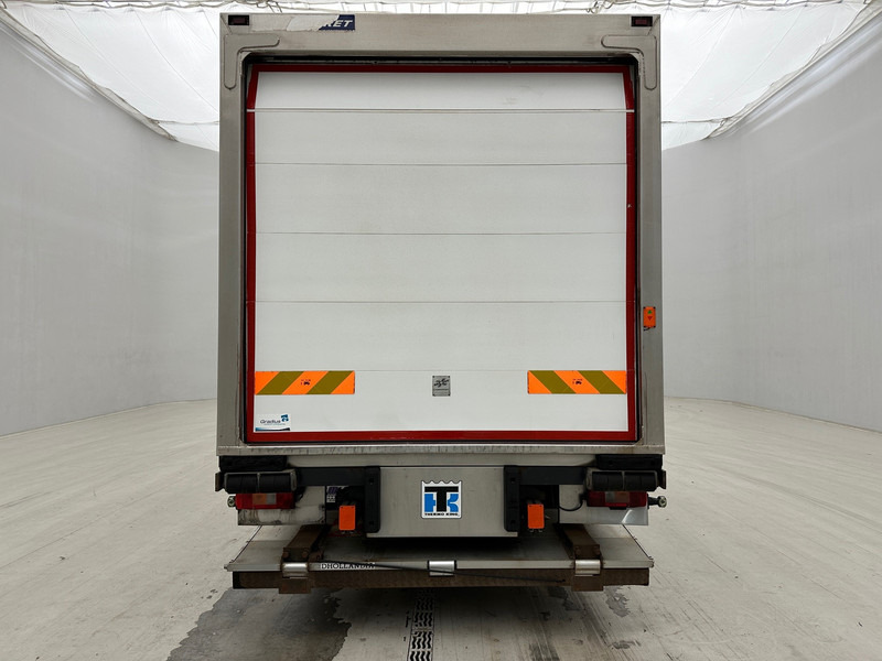 Refrigerator truck Volvo FL 220: picture 6