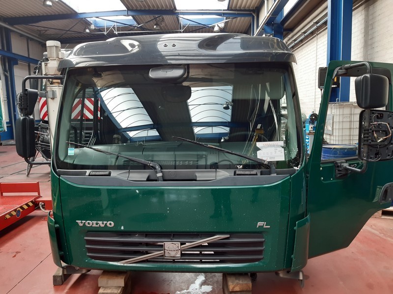 Volvo FL Volvo FL - Cab and interior: picture 1 Volvo FL Volvo FL - Cab and interior: picture 1