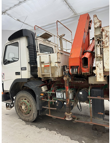 Tipper, Crane truck Volvo FM12.380 - 6x4: picture 14