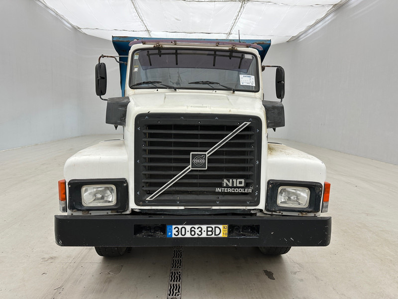 Volvo N10.320 - 6x4 - Tipper: picture 2 Volvo N10.320 - 6x4 - Tipper: picture 2