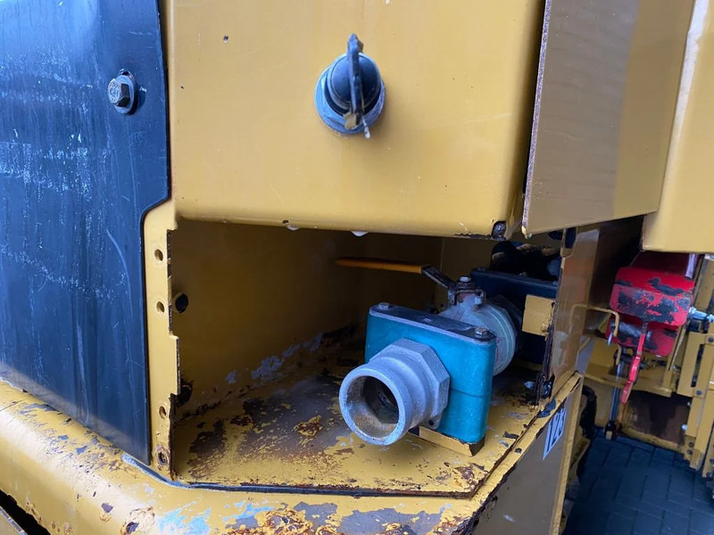 Lease a Caterpillar PM622 CRAWLER PROFILER/ASFALTFREESMACHINE/ASPHALTFRÄSEN-MASCHINE Caterpillar PM622 CRAWLER PROFILER/ASFALTFREESMACHINE/ASPHALTFRÄSEN-MASCHINE: picture 20