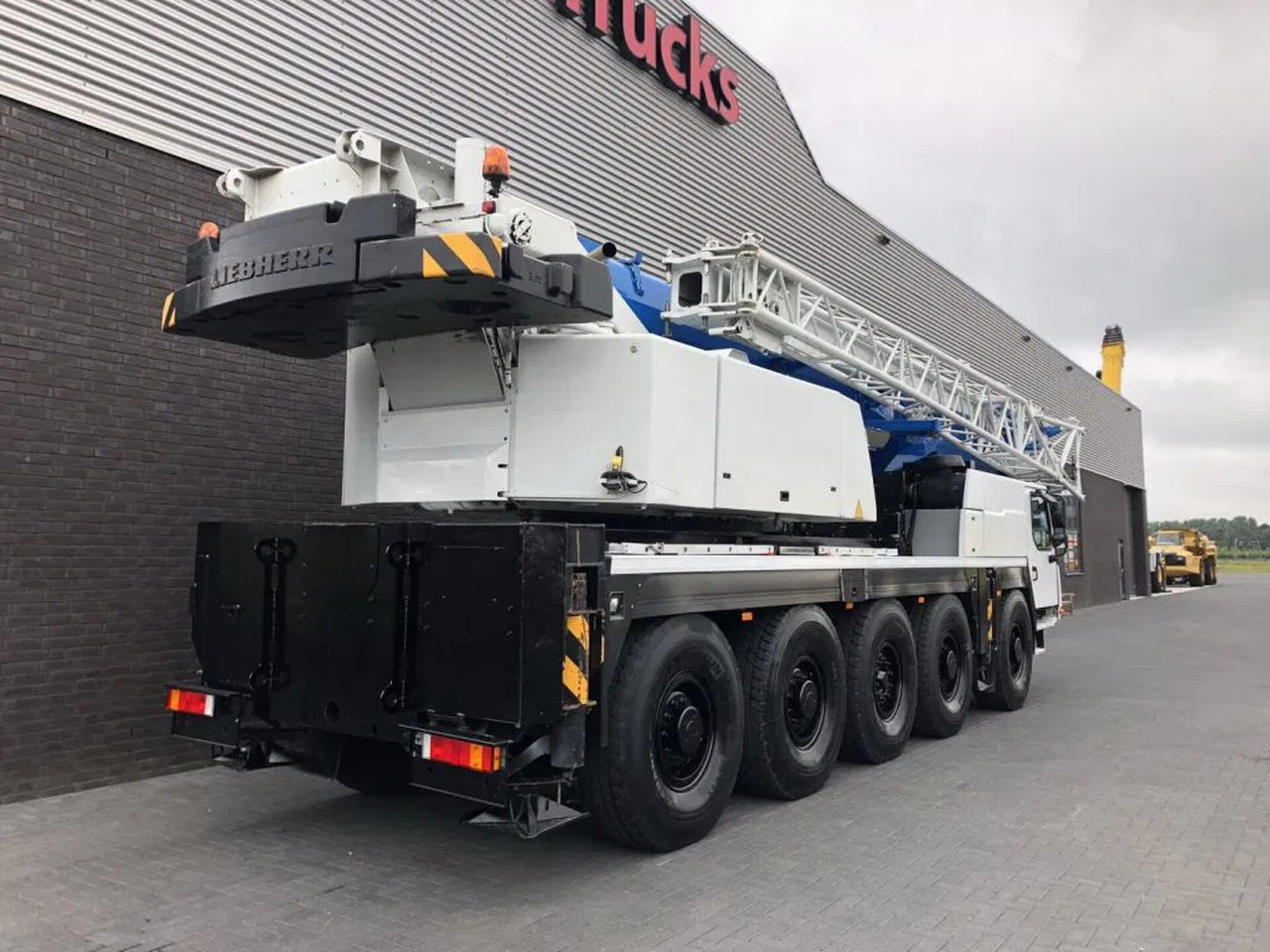 Liebherr LTM 1095 5.1 KRAAN/KRAN/CRANE/GRUA - Tower crane: picture 4 Liebherr LTM 1095 5.1 KRAAN/KRAN/CRANE/GRUA - Tower crane: picture 4
