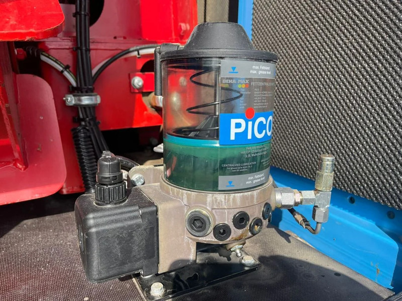 Vacuum truck MAN MTS SAUGBAGGER/SUCTIONEXCAVATOR/GRONDZUIGER: picture 12