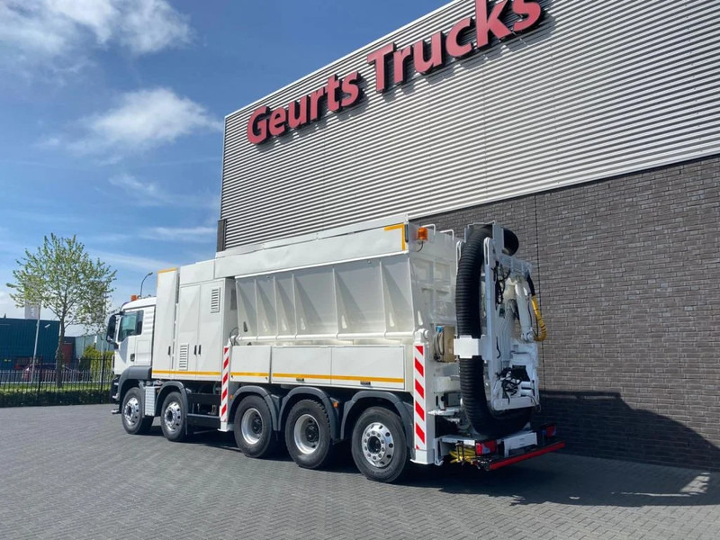 MAN TGS 35.440 10X4-6 BL TRIDEM RSP SAUGBAGGER/SUCTIONEXAVATOR/GRONDZUIGER - Vacuum truck: picture 3 MAN TGS 35.440 10X4-6 BL TRIDEM RSP SAUGBAGGER/SUCTIONEXAVATOR/GRONDZUIGER - Vacuum truck: picture 3