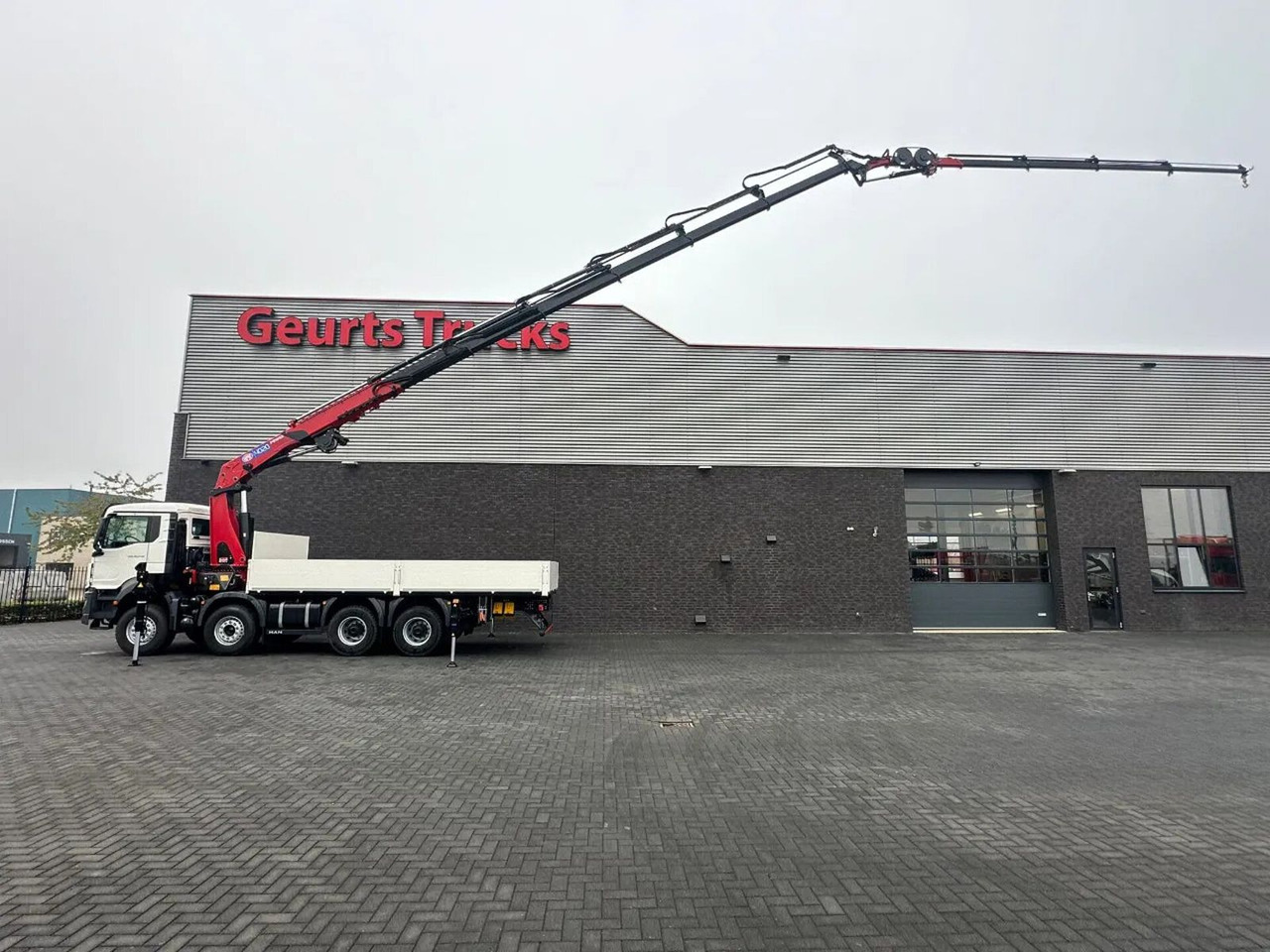 MAN TGS 35.470 8X4 HMF 4020-K6 + FJ 600 K4 KRAAN/KRA - Crane truck: picture 1 MAN TGS 35.470 8X4 HMF 4020-K6 + FJ 600 K4 KRAAN/KRA - Crane truck: picture 1