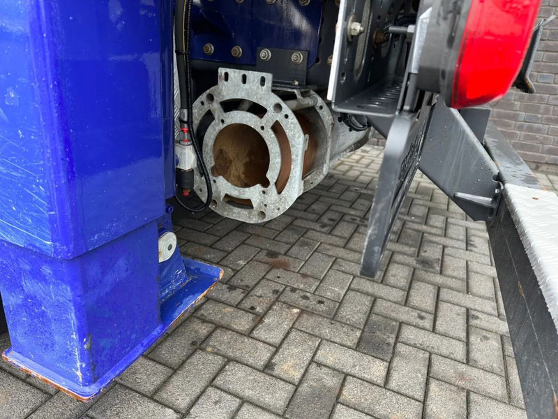 Vacuum truck Mercedes-Benz Arocs 3251 8X4 RSP ESE 6 RD 8000 SAUGBAGGER/SUCTIONEXCAVATOR/GRONDZUIGER: picture 13