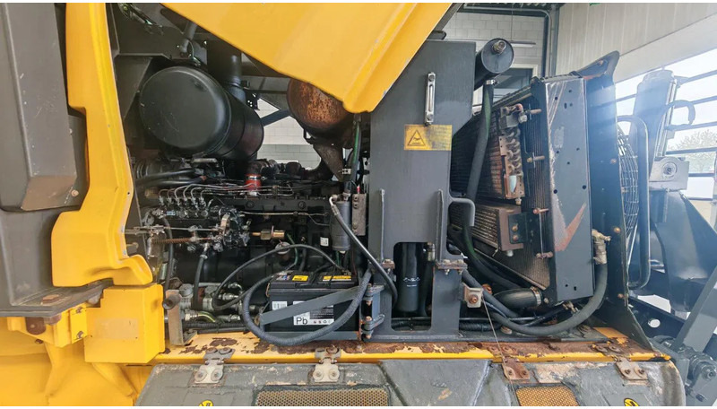 Grader New Holland RG 200 B MOTORGRADER + RIPPER FROM 2012 HOURS 4237: picture 17