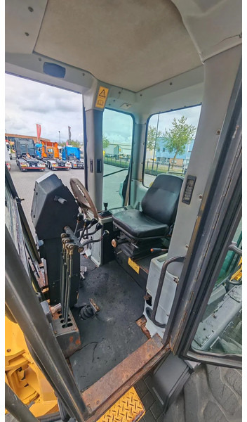 Grader New Holland RG 200 B MOTORGRADER + RIPPER FROM 2012 HOURS 4237: picture 9