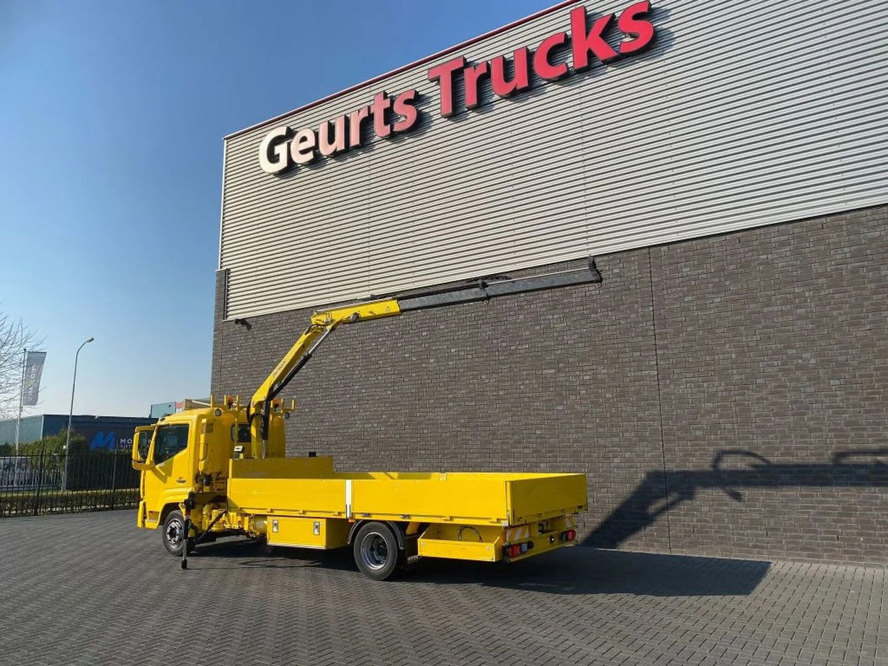 Renault D7.5 180 4X2 + PALFINGER PK 4200 KRAAN/KRAN/CRAN - Crane truck: picture 3 Renault D7.5 180 4X2 + PALFINGER PK 4200 KRAAN/KRAN/CRAN - Crane truck: picture 3
