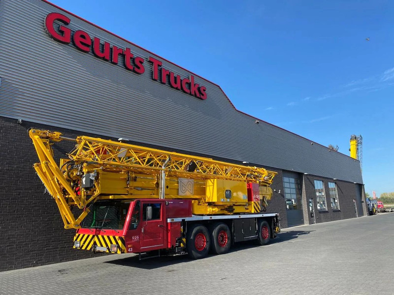 Spierings SK377-AT3 MOBIELE TORENKRAAN/TURMKRANE/TOWERCRANE - Tower crane: picture 2 Spierings SK377-AT3 MOBIELE TORENKRAAN/TURMKRANE/TOWERCRANE - Tower crane: picture 2