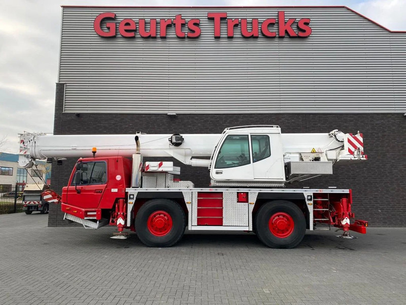 Tadano ATF 40G-2 KRAAN/KRAN/CRANE/GRUA - All terrain crane: picture 1 Tadano ATF 40G-2 KRAAN/KRAN/CRANE/GRUA - All terrain crane: picture 1