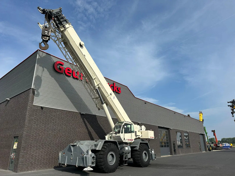 Terex RT130 ROUGH TERRAIN CRANE + JIB - Rough terrain crane: picture 2 Terex RT130 ROUGH TERRAIN CRANE + JIB - Rough terrain crane: picture 2