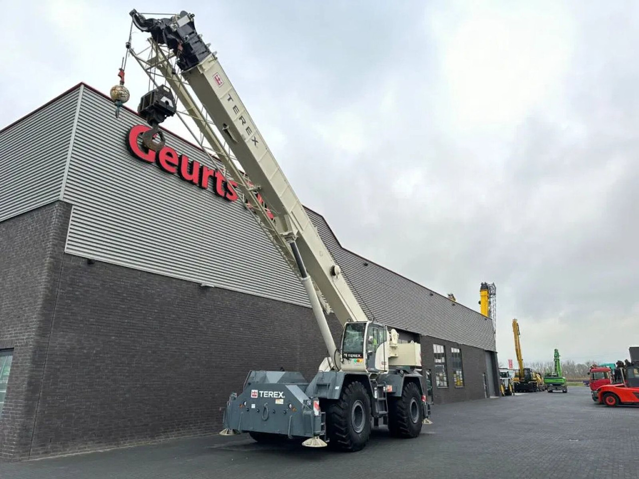 Terex RT780 ROUGH TERRAIN CRANE + JIB - Tower crane: picture 2 Terex RT780 ROUGH TERRAIN CRANE + JIB - Tower crane: picture 2