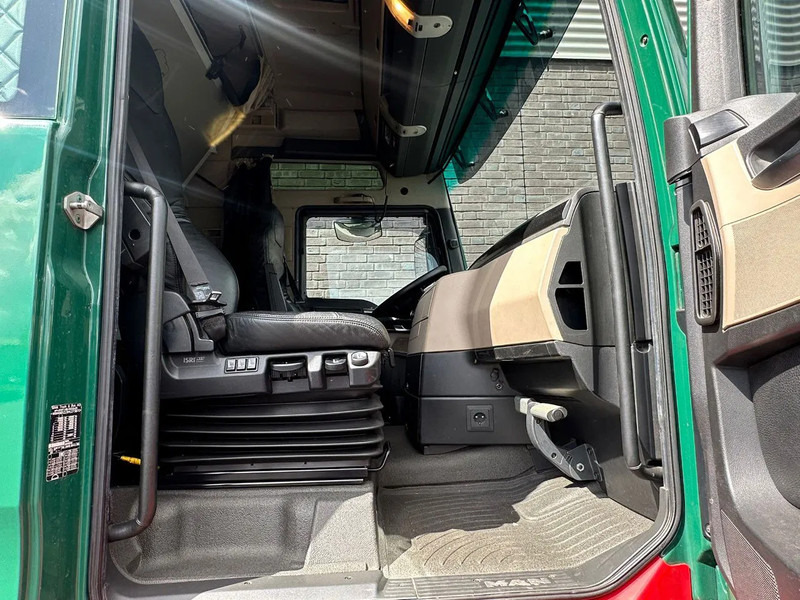 Tractor unit MAN TGX 41.640 8X4/4 BBS HEAVY DUTY TRACTOR 500 TONS PUSH AND PULL: picture 10