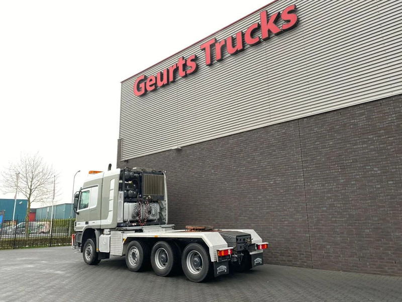 Mercedes-Benz Actros 4360 V8 8X6 V8 SLT TITAN HEAVY DUTY TRACTOR 250 TON - Tractor unit: picture 3 Mercedes-Benz Actros 4360 V8 8X6 V8 SLT TITAN HEAVY DUTY TRACTOR 250 TON - Tractor unit: picture 3