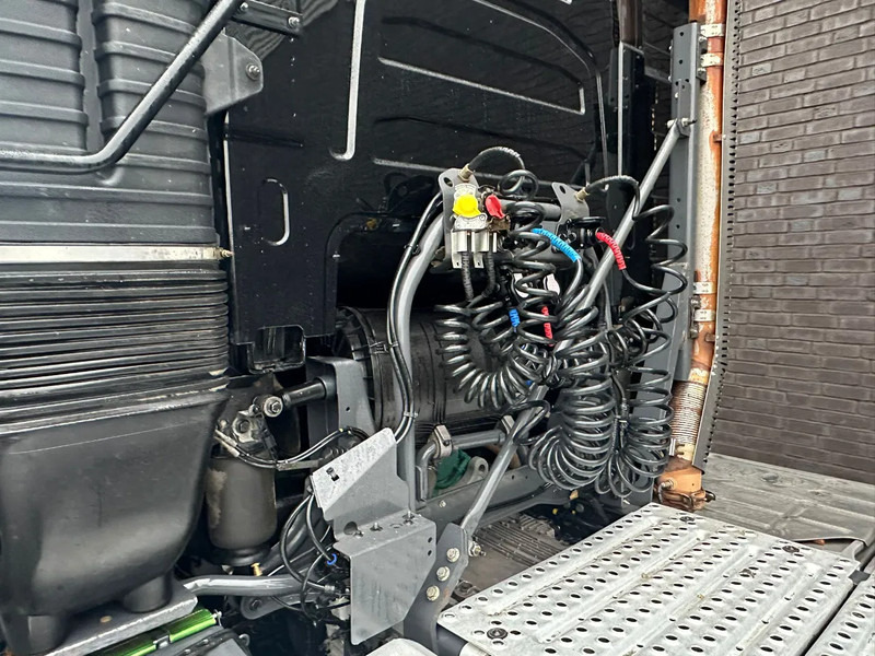 Tractor unit Volvo FH 540 6X4 TREKKER/TRACTOR/SZM EURO 6 HYDRAULIC: picture 12 Tractor unit Volvo FH 540 6X4 TREKKER/TRACTOR/SZM EURO 6 HYDRAULIC: picture 12