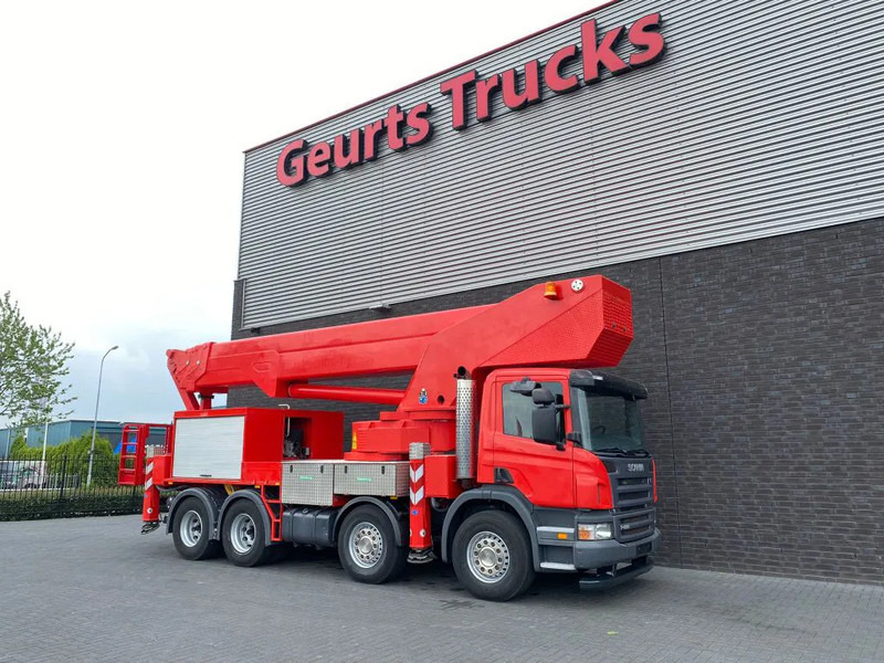 Scania P420 8X4 + BISON PALFINGER TKA 57 KS HOOGWERKER/HUBARBEITSBÜHNE/HIGHWORKER/PLATFORM - Truck: picture 5 Scania P420 8X4 + BISON PALFINGER TKA 57 KS HOOGWERKER/HUBARBEITSBÜHNE/HIGHWORKER/PLATFORM - Truck: picture 5