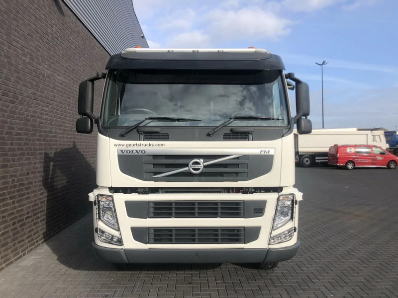 Volvo FM 370 6X4 CARGO TRUCK RHD UNUSED - Dropside/ Flatbed truck: picture 5 Volvo FM 370 6X4 CARGO TRUCK RHD UNUSED - Dropside/ Flatbed truck: picture 5