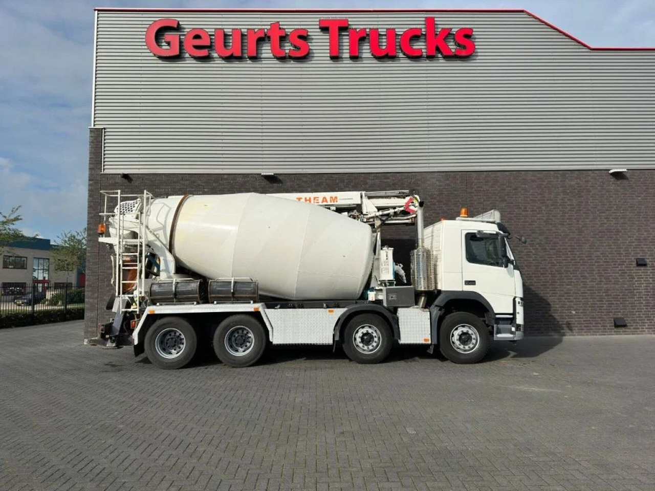Volvo FM 410 8X4 + STETTER 9 M3 MIXER/MISCHER + THEAM - Concrete mixer truck: picture 4 Volvo FM 410 8X4 + STETTER 9 M3 MIXER/MISCHER + THEAM - Concrete mixer truck: picture 4