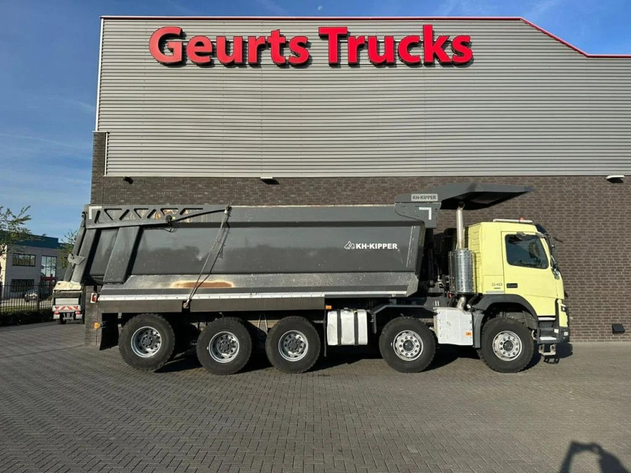 Volvo FMX 540 10X4 10X4 HEAVY DUTY MINING KH KIPPER/TI - Tipper: picture 4 Volvo FMX 540 10X4 10X4 HEAVY DUTY MINING KH KIPPER/TI - Tipper: picture 4